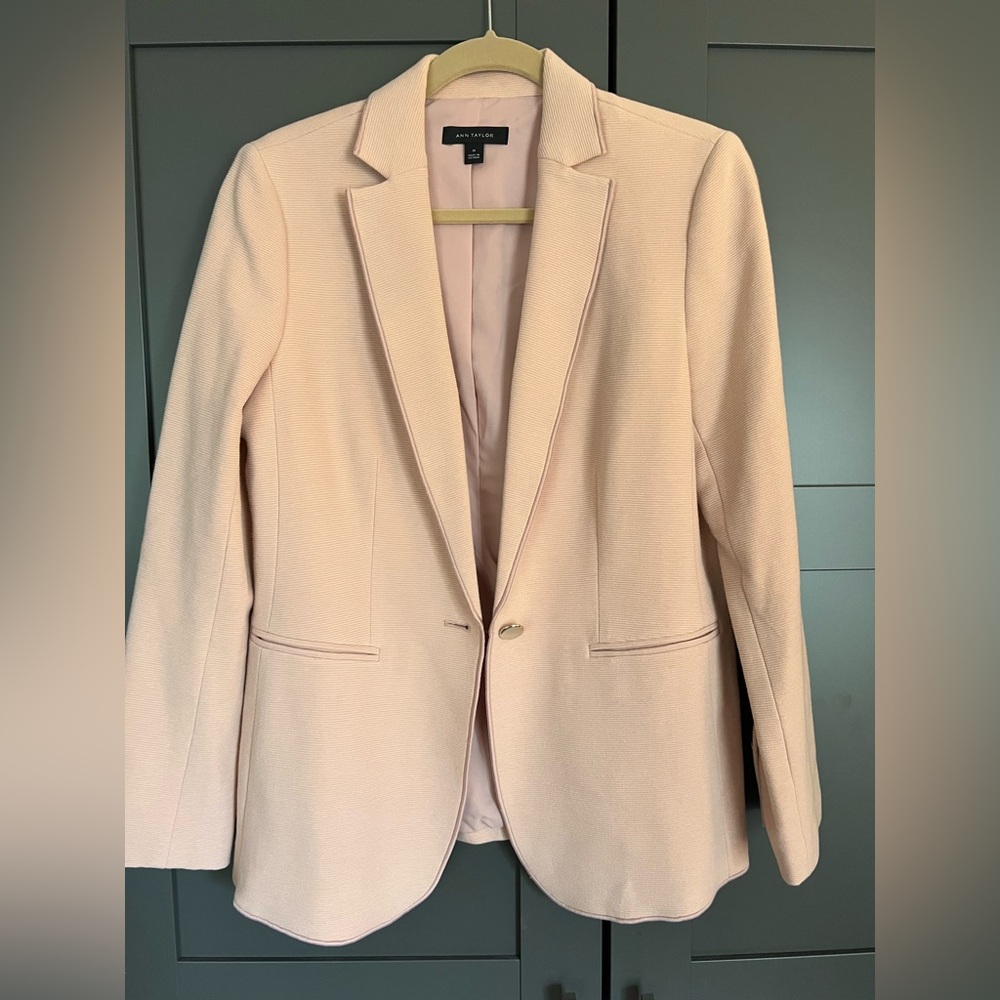 Ann Taylor Women's Blush Pink  Blazer